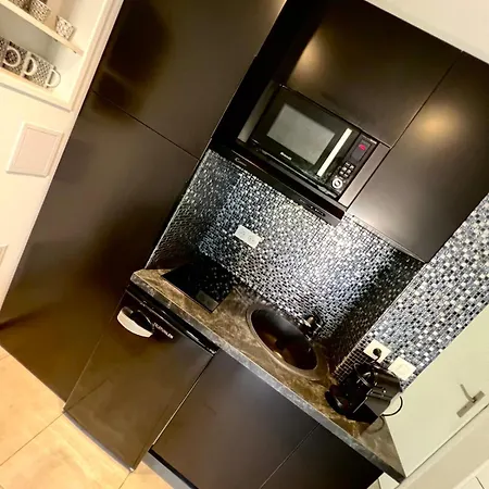 - 4 People - Swimming Pool Tennis Park Parking * アンティーブ