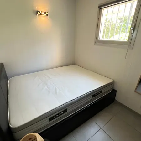 - 4 People - Swimming Pool Tennis Park Parking Antibes