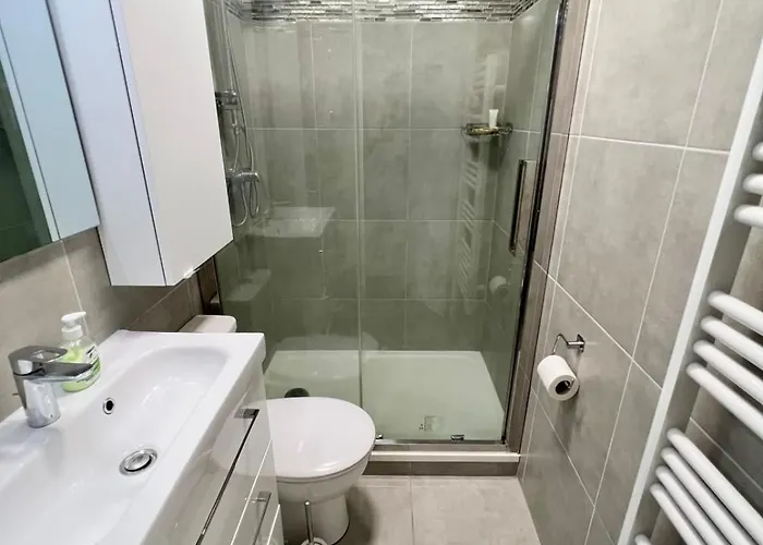 - 4 People - Swimming Pool Tennis Park Parking Daire Antibes