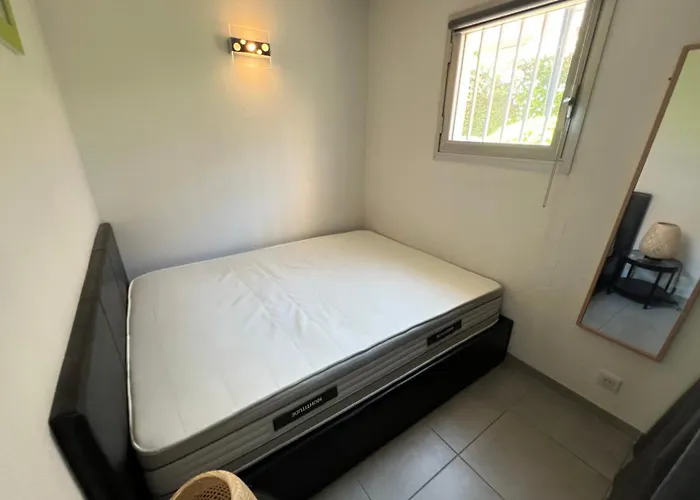 - 4 People - Swimming Pool Tennis Park Parking Antibes